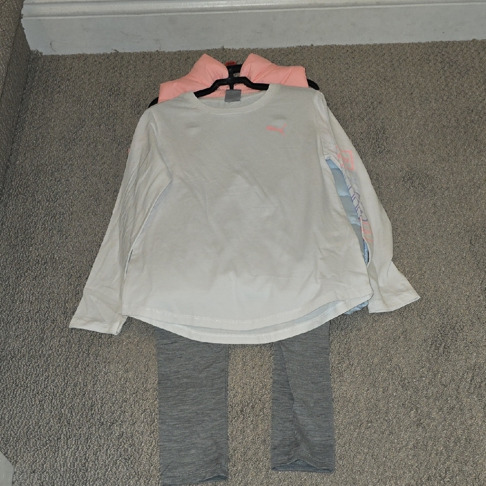 Puma White Shirt with Gray Leggings